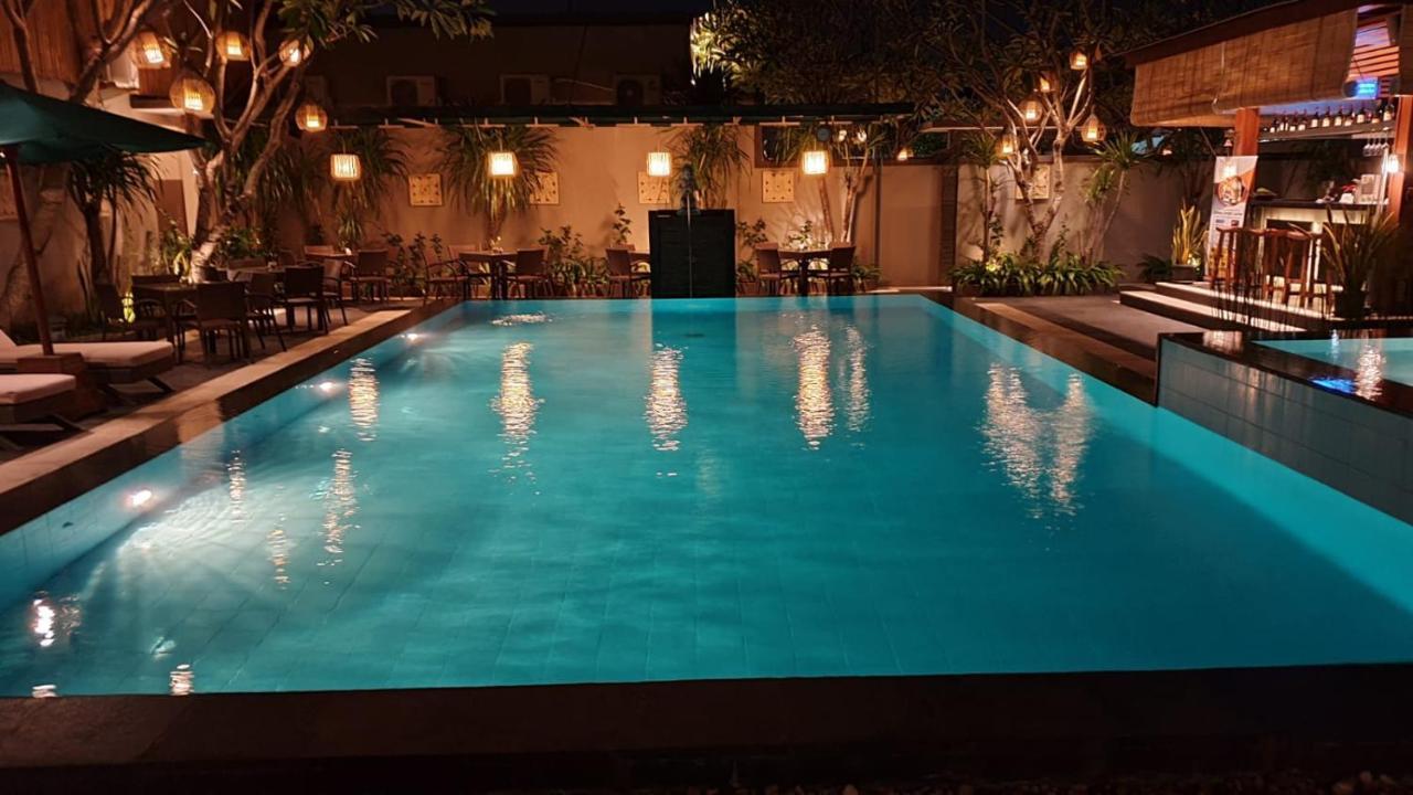 The Banyumas Villa Denpasar Exterior foto